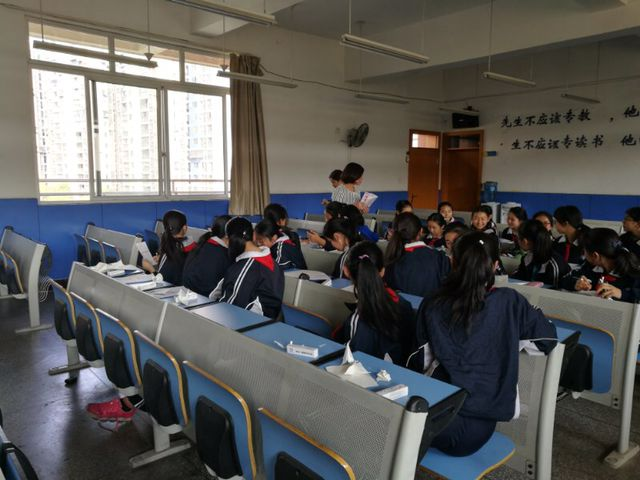 QQ图片20170421101428.png