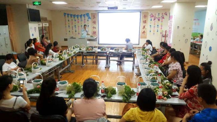马蓉宁副主任护师授课.png